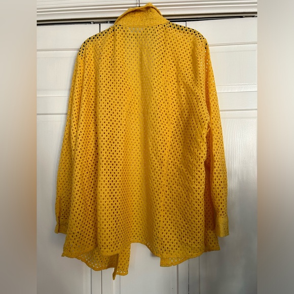 Oversized Textured Button Up - Picture 4 of 4